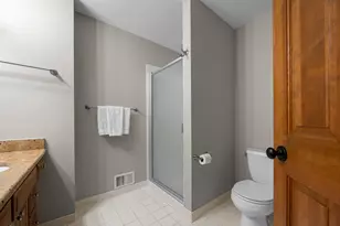 9376 Wedgewood Dr, Woodbury, MN 55125 - Photo 52
