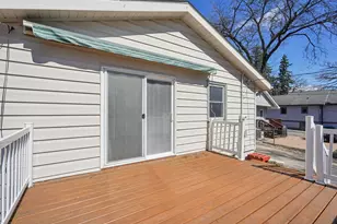 6731 Plymouth Ave N, Golden Valley, MN 55427 - Photo 22