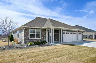 220 2nd St SE, Saint Michael, MN 55376 - Photo 1