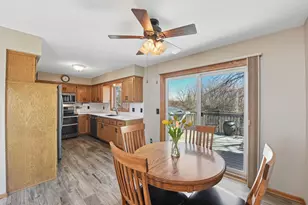 4023 Hadley Ave N, Oakdale, MN 55128 - Photo 8