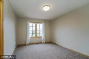 3959 Arlington Dr, Woodbury, MN 55129 - Photo 28