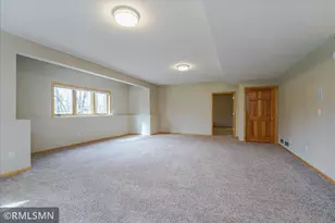 3959 Arlington Dr, Woodbury, MN 55129 - Photo 36