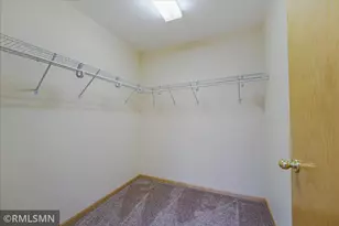 3959 Arlington Dr, Woodbury, MN 55129 - Photo 38
