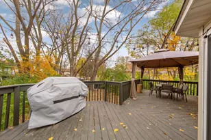 1055 W County Rd D, Shoreview, MN 55126 - Photo 46