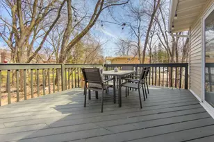 1055 W County Rd D, Shoreview, MN 55126 - Photo 20