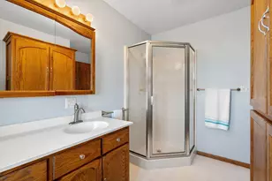 1610 29th Ave SE, Austin, MN 55912 - Photo 40