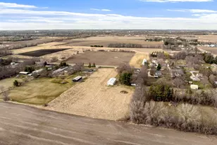 1610 29th Ave SE, Austin, MN 55912 - Photo 8