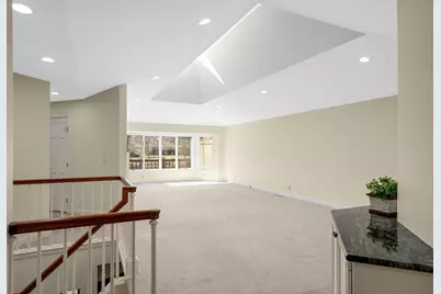 7798 Lochmere Terrace, Edina, MN 55439 - Photo 10