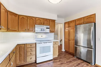 7447 W Franklin Avenue, Saint Louis Park, MN 55426 - Photo 8