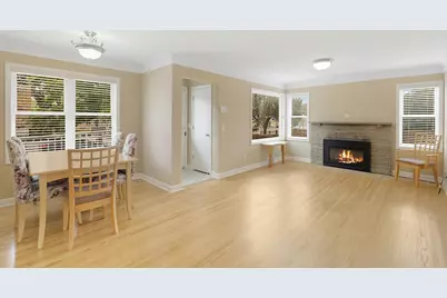 3821 W Broadway Avenue, Robbinsdale, MN 55422 - Photo 4