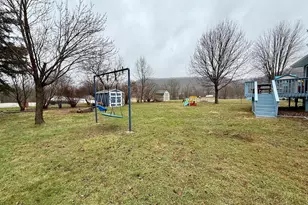 243 Edgeview Dr, Rollingstone, MN 55969 - Photo 14