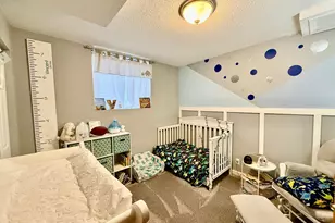 243 Edgeview Dr, Rollingstone, MN 55969 - Photo 8