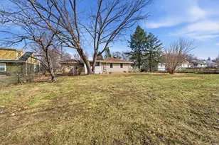 1446 Shryer Ave W, Roseville, MN 55113 - Photo 34