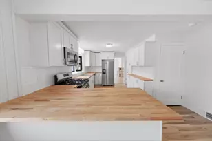 1446 Shryer Ave W, Roseville, MN 55113 - Photo 8