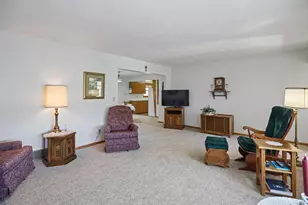 5578 S County Road 45, Owatonna, MN 55060 - Photo 6