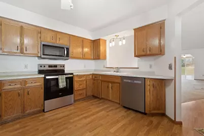2720 Lake Court Drive #103, Mounds View, MN 55112 - Photo 4