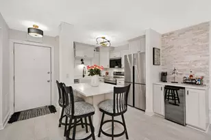 26 10th Street W, Saint Paul, MN 55102 - Photo 6