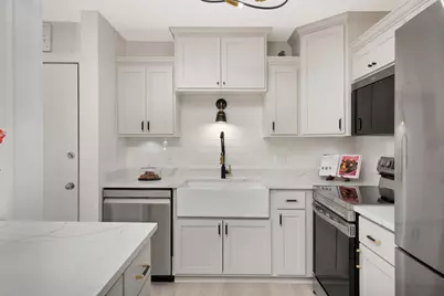 26 10th Street W #705, Saint Paul, MN 55102 - Photo 4