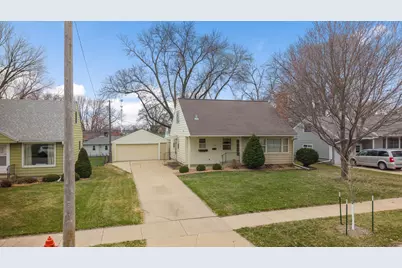 1103 12th Avenue NW, Rochester, MN 55901 - Photo 2