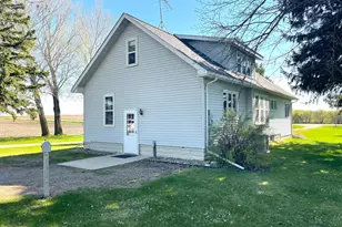 16926 County Rd 30 SW, Cokato, MN 55321 - Photo 4