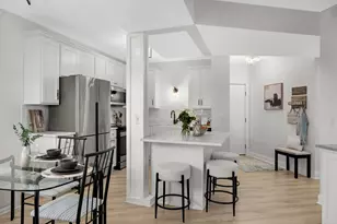 26 10th Street W, Saint Paul, MN 55102 - Photo 4