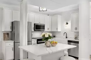 26 10th Street W, Saint Paul, MN 55102 - Photo 2