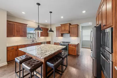 9830 Glacial Valley Alcove, Woodbury, MN 55129 - Photo 10