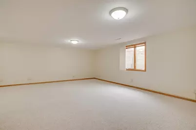 560 41st Avenue S, Moorhead, MN 56560 - Photo 34