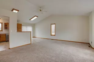 560 41 Ave S, Moorhead, MN 56560 - Photo 10