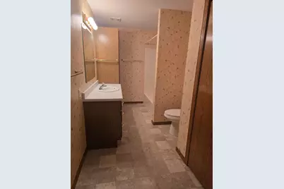 614 11th Street N, Mountain Lake, MN 56159 - Photo 24