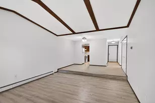 8818 Aldrich Ave S, Bloomington, MN 55420 - Photo 10