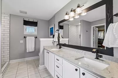 1944 Creek View Court, Chanhassen, MN 55317 - Photo 32