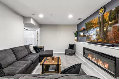 1944 Creek View Court, Chanhassen, MN 55317 - Photo 42