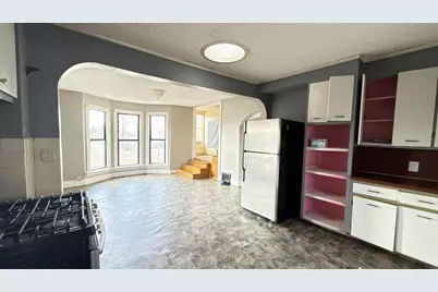 930 Albemarle Street, Saint Paul, MN 55117 - Photo 2