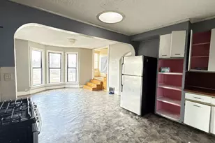 930 Albemarle St, Saint Paul, MN 55117 - Photo 2