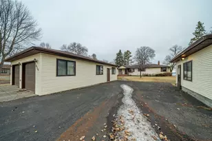 614 S Shore Dr, Detroit Lakes, MN 56501 - Photo 2