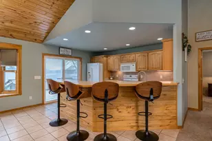 1101 8th St SE, Waseca, MN 56093 - Photo 6