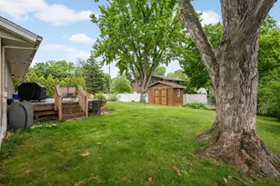 9717 Russell Ave S, Bloomington, MN 55431 - Photo 26