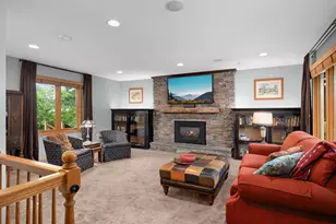 9717 Russell Ave S, Bloomington, MN 55431 - Photo 4