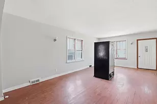 624 3rd St, Farmington, MN 55024 - Photo 2