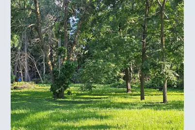 822 Palm Court, North Saint Paul, MN 55109 - Photo 6