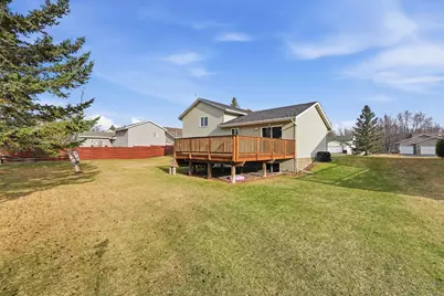 521 Walnut Street, Rockville, MN 56320 - Photo 2