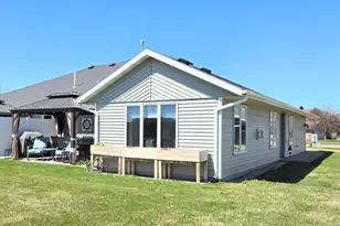 1425 Fairview Ln, Little Falls, MN 56345 - Photo 2