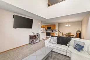 8184 Middletown Rd, Spring Lake Park, MN 55432 - Photo 6