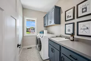 10190 Heather Ln, Corcoran, MN 55374 - Photo 12