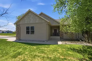 126 Acorn Ave NW, New London, MN 56273 - Photo 4