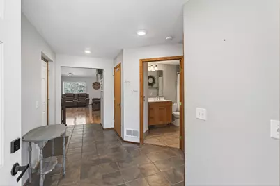 13593 Embry Way, Apple Valley, MN 55124 - Photo 14