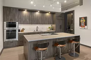 750 S 2nd St, Minneapolis, MN 55401 - Photo 2