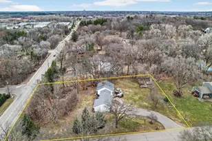 14712 Oakwood Rd, Minnetonka, MN 55345 - Photo 18