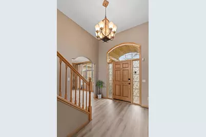 535 Majestic Oaks Court, Eagan, MN 55123 - Photo 4